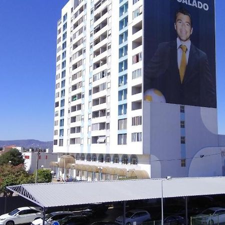 Ricardo Rolao Vista Mar - Edificio Oasis - Bedrooms Faro Dış mekan fotoğraf