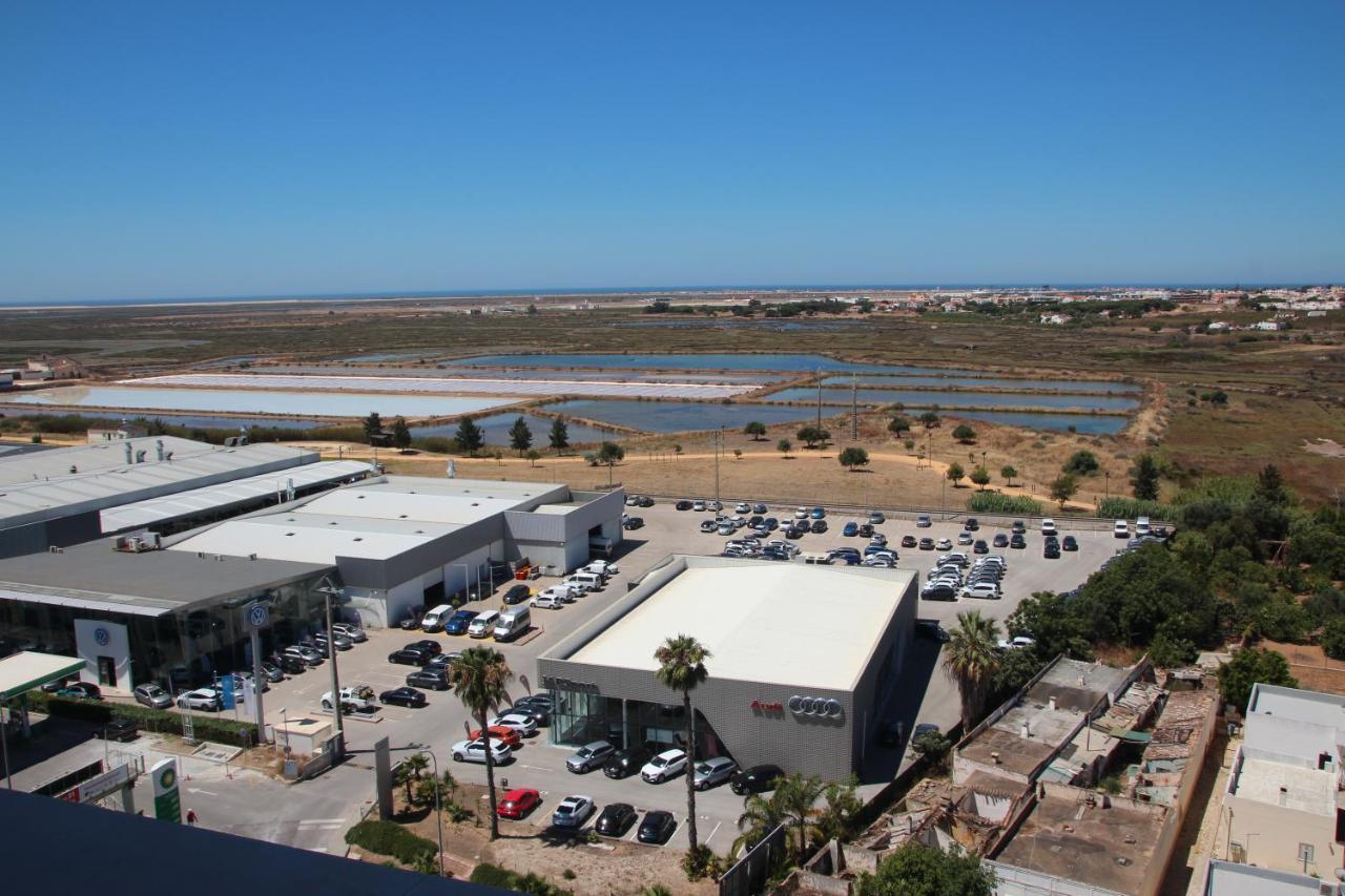 Ricardo Rolao Vista Mar - Edificio Oasis - Bedrooms Faro Dış mekan fotoğraf